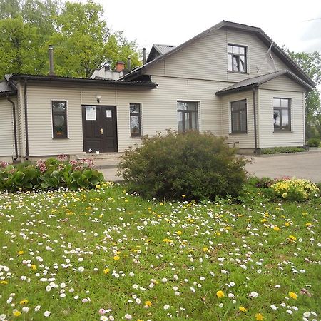 Latvijas Sarkana Krusta Viesnica Rēzekne Extérieur photo